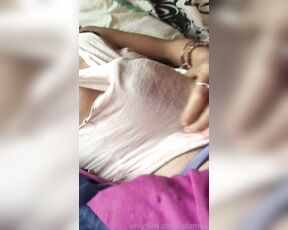 Liz Mac aka tslizmac - 02-03-2019 OnlyFans Video - I cant hide in my shirt haha