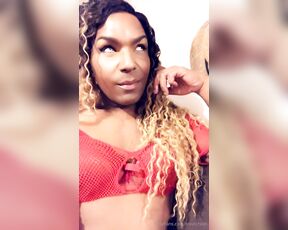 Ashley DA CRUZ aka travtchoin - 03-27-2024 OnlyFans Video - EXPENSIVE amp PERFECT misstournevis shabinemovè