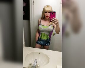 Jesse flores aka jesseflo - 09-14-2017 OnlyFans Video - Nerdy girlfriend jesse in her She_Hulk pjs video