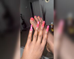 Nubianbarbie aka barbiecreole - 05-30-2024 OnlyFans Video - Pretty Nails and Feet