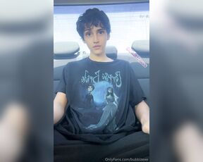 Bubblz aka bubblzexe - 08-16-2024 OnlyFans Video - Meet me in the backseat baby