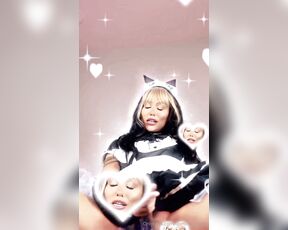 Domino Presley aka dominopresley - 10-07-2024 OnlyFans Video - MEOW New Halloween video is available now