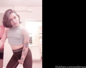 Axl Royal aka axlroyal - 08-19-2020 OnlyFans Video - New room