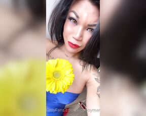 Ladyboy Mandy aka leidyboymandy - 03-24-2021 OnlyFans Video - Do I look good in blue Hot weather is coming I need some new light clothes