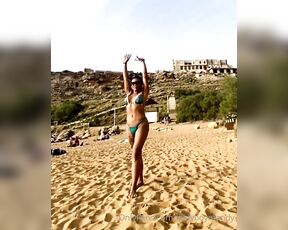 Ladyboy Mandy aka leidyboymandy - 04-03-2021 OnlyFans Video - Ghajn tufieha beach in malta