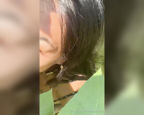 Ladyboy Mandy aka leidyboymandy - 07-17-2024 OnlyFans Video - Sunflower field blowjob