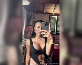 Ladyboy Mandy aka leidyboymandy - 09-24-2024 OnlyFans Video - The bitch is back from the holidays