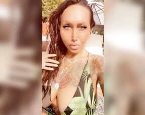 Kayla Koi aka thebodyoftexas - 05-09-2021 OnlyFans Video - Back at my second home for Mothers Day