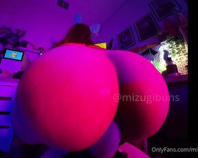 MizugiBuns aka mizugibuns - 06-13-2023 OnlyFans Video - Gotta love a nice toy in me lt3