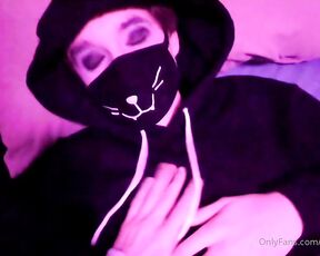 Femboy_Gaming aka Femboygaming OnlyFans - What do you guys think of me teasing Spaghettis nipples and dick Rubbing my hand on his tights and