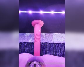 TS Sissylucylove aka sissylucylove - 04-07-2023 OnlyFans Video - Using my gravity toy until i edge Hans free  Would you like me to post