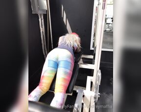 Audrey Maffia aka audreymaffia - 09-24-2020 OnlyFans Video - Working on my butt