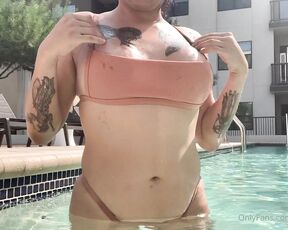 Felicity Fox aka thefelicityfox - 10-17-2020 OnlyFans Video - Scenario Youre having a lovely pool day with your significant other or family, and the day