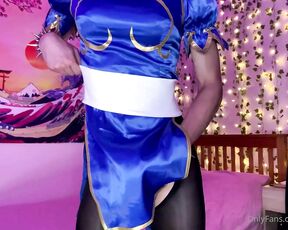 TS Eevie_chan aka eevie_chan - 09-23-2024 OnlyFans Video - 7 minute video in my chun_li cosplay, flexing muscles, stroking my cock from soft to hard,