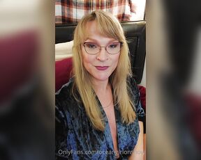 TS Ocean Girl aka oceangirlonshow - 10-13-2022 OnlyFans Video - A pic and short vid of my new frames, and first time with progressive lenses