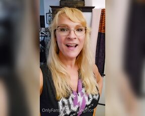 TS Ocean Girl aka oceangirlonshow - 07-25-2023 OnlyFans Video - A quick flash