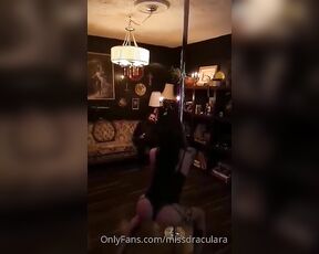 Amy Nosferatu aka zeenosferatu - 01-31-2021 OnlyFans Video - I wish i could be a stripper