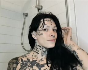 Amy Nosferatu aka zeenosferatu - 06-18-2023 OnlyFans Video - Chapter 79 Come shower with me