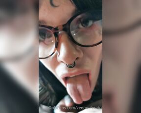 Amy Nosferatu aka zeenosferatu - 05-07-2023 OnlyFans Video - Chapter 73 Sloppy blowjob with charlesxcrowley  wearing a cute blouse and some glasses, on my