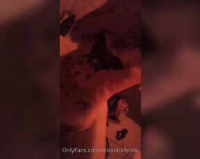 Amy Nosferatu aka zeenosferatu - 05-25-2020 OnlyFans Video - Bath time