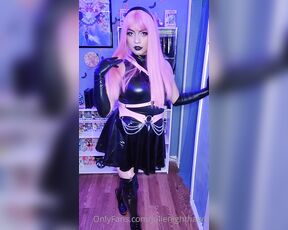 Julie Nighthawk aka julienighthawk - 11-27-2022 OnlyFans Video - Feast your eyes cuties  I hope you drool all over me in all this latex