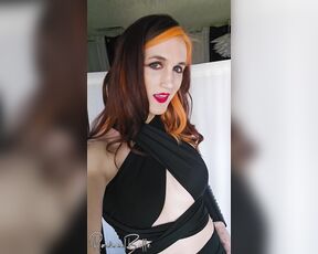 Rachael Belle aka rachaelbelle - 05-04-2024 OnlyFans Video - May the Fourth Be With You  Which one is your favorite