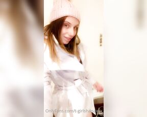 TS Shana aka t-girlshanaxxx - 05-18-2020 OnlyFans Video - New jacket I just got