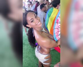 TS Slayer aka thexxxslayer - 04-16-2023 OnlyFans Video - At Miami BeaCh pride today with my boo jasmine_lotus