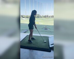 TS Slayer aka thexxxslayer - 08-20-2022 OnlyFans Video - Wow jasmine_lotus is sneaky good at top golf Check out the way she grips the club,