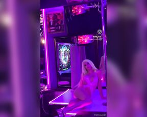 TS Slayer aka thexxxslayer - 09-02-2024 OnlyFans Video - Met her while she was working in the TRANS strip club, she was so hot the