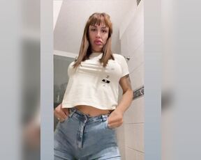 Emily lizeth aka lizsexyy - 10-04-2023 OnlyFans Video - Leaked lizsexyy 27031