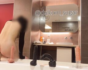 Dalkom_sugar aka dalkom_sugar - 10-29-2022 OnlyFans Video - 딜도 사이즈마다 먹어보기