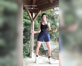 Prezottes House aka prezottes_house - 07-18-2024 OnlyFans Video - Hey guys Sabrina here, ready to go for a run and take care of my health