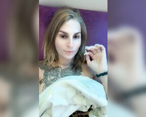 April Rayne aka hottrayne - 09-28-2023 OnlyFans Video - I woke up so horny