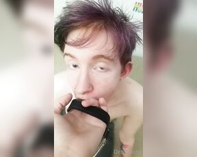 Autumn Rain aka awwtumdabottom - 06-17-2021 OnlyFans Video - How I treat my subs