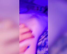 Autumn Rain aka awwtumdabottom - 09-30-2021 OnlyFans Video - Your hands feel great Caramel httpsonlyfans