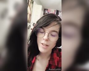 Autumn Rain aka awwtumdabottom - 12-17-2021 OnlyFans Video - Slight praise slight degradation for my pretty boys out there