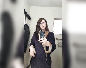 Autumn Rain aka awwtumdabottom - 09-16-2023 OnlyFans Video - Whos in the mood for a little mirror tease