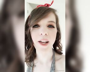 Autumn Rain aka awwtumdabottom - 01-09-2024 OnlyFans Video - Part of the Big Titty Community