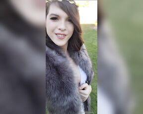 Autumn Rain aka awwtumdabottom - 08-29-2023 OnlyFans Video - What do we think