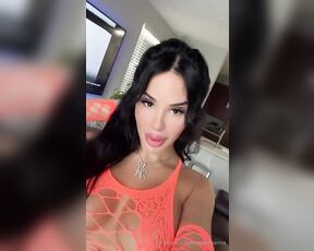 TS Italia Arianna aka tsitaliaarianna - 08-22-2024 OnlyFans Video - slaying in orange