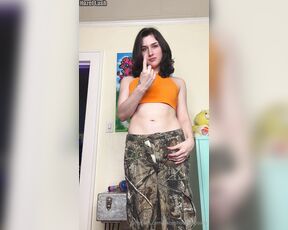 Hazel Lush aka Hazelshootsbigloads OnlyFans - HUGE close up CM Vid [10 mins] And a walking in high heels vid (2 Videos swipe) I came a tonnnn 1