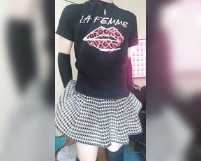 RosieXOX aka rosiexox2 - 12-19-2019 OnlyFans Video - Lil skirt twirls and fun x