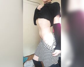 RosieXOX aka rosiexox2 - 12-19-2019 OnlyFans Video - Lil skirt twirls and fun x