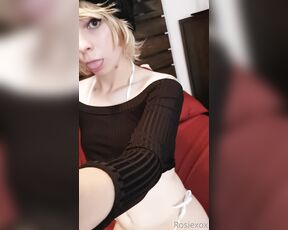 RosieXOX aka rosiexox2 - 07-15-2020 OnlyFans Video - uwu x_alqh