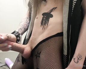 Syd the Witch aka bratty_syd - 06-17-2022 OnlyFans Video - Got a new tattoo to show off to you guys I thought this video turned out