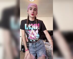 TS Dayven aka cosmicbaebee - 09-25-2024 OnlyFans Video - My lil transformation  the concert was sooo fun