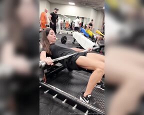 AGOS TS aka beachytsgirlvip - 10-04-2024 OnlyFans Video - Doing my best at gym  Trying to gain weight and muscles  I imagine hoy