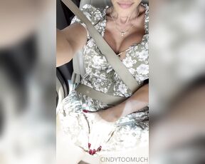 Cindy Too Much aka cindytoomuch - 08-25-2021 OnlyFans Video - Pedí un Taxi saliendo de la Manicuri y en ese momento llega un cubanito y me