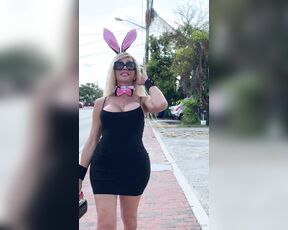 Cindy Too Much aka cindytoomuch - 04-10-2020 OnlyFans Video - Happy Easter